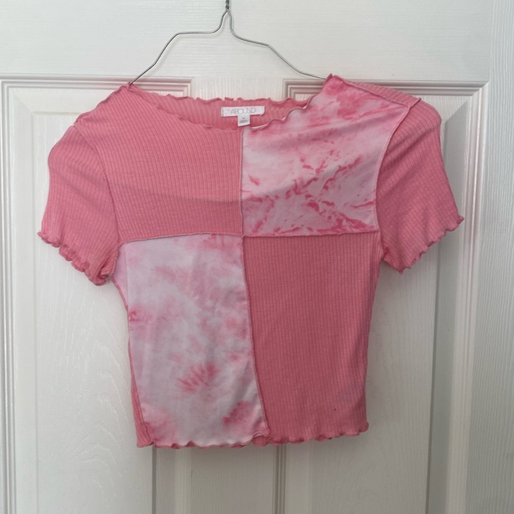 Fitted pink baby tee with tie dye colorblock